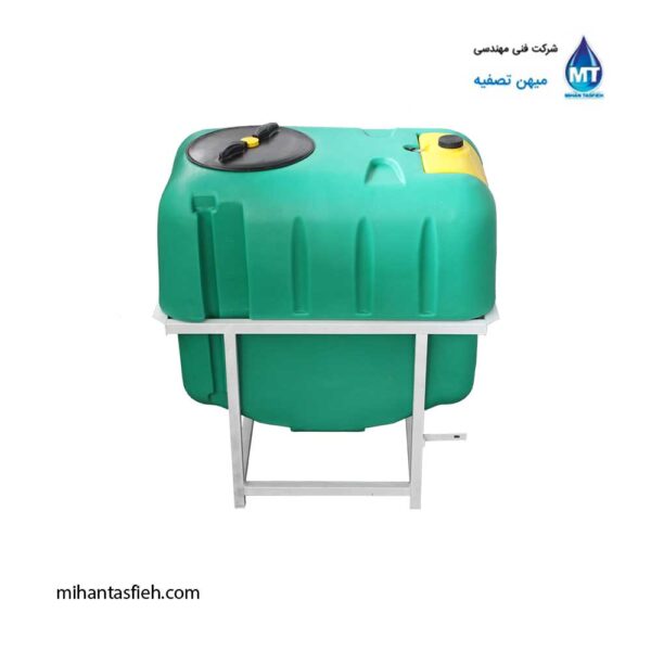 مخزن سمپاش 600 لیتری پشت تراکتوری سبز مجتمع پلاستیک طبرستان